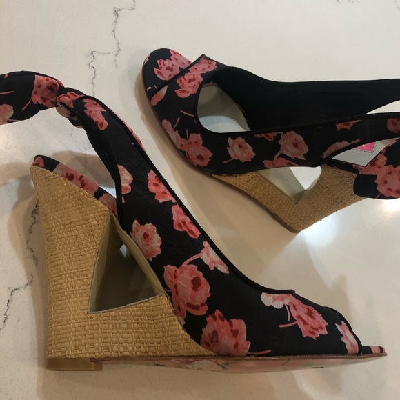 Betsey Johnson Floral Shoes with Raffia Heel - Picture 10 of 11